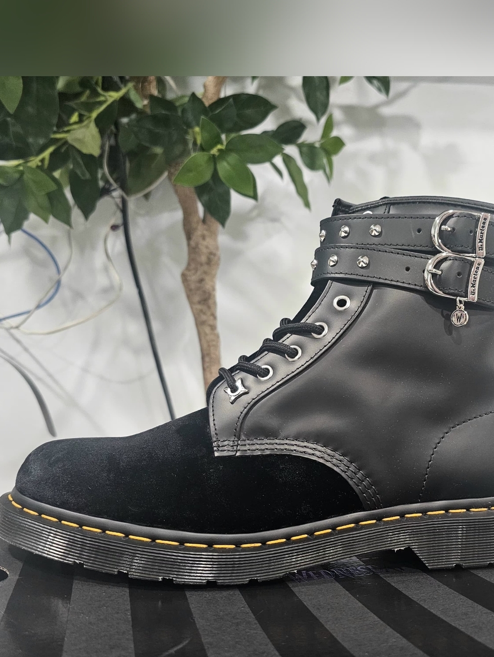 Dr. Martens Black Leather & Suede Buckle Combat Boot/wednesday/NWB - Picture 4 of 8